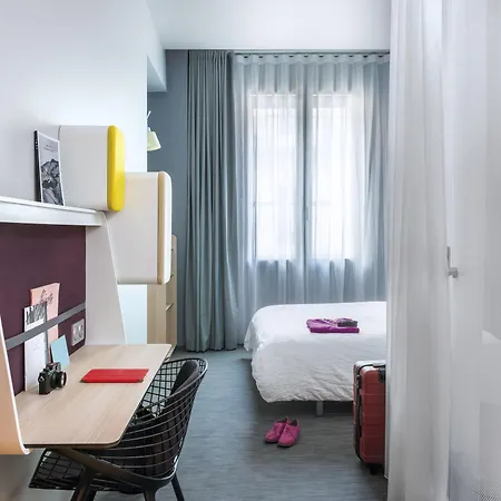 Отель Okko Centre