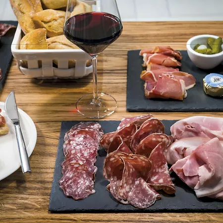 Okko Centre Hotel 4*