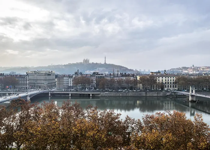 Hotel Okko Pont Lafayette 4*
